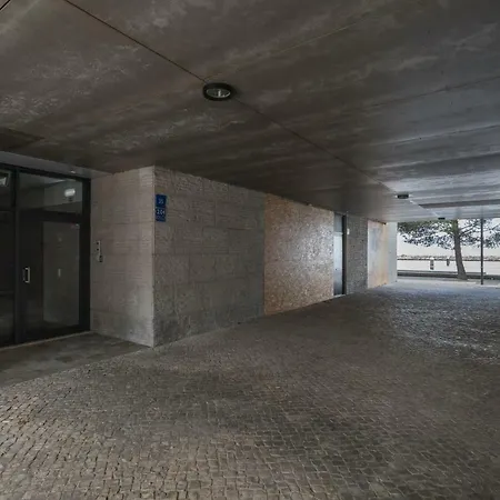 Feels Like Expo Spacious Flat With Terrace *