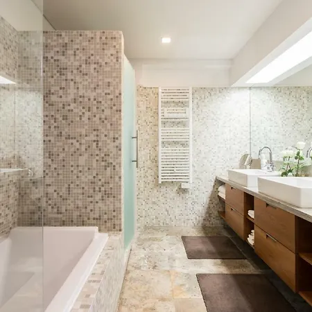 Feels Like Expo Spacious Flat With Terrace Daire Lisboa