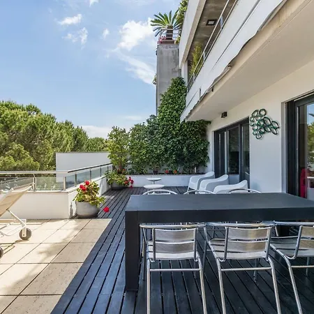 Feels Like Expo Spacious Flat With Terrace Daire